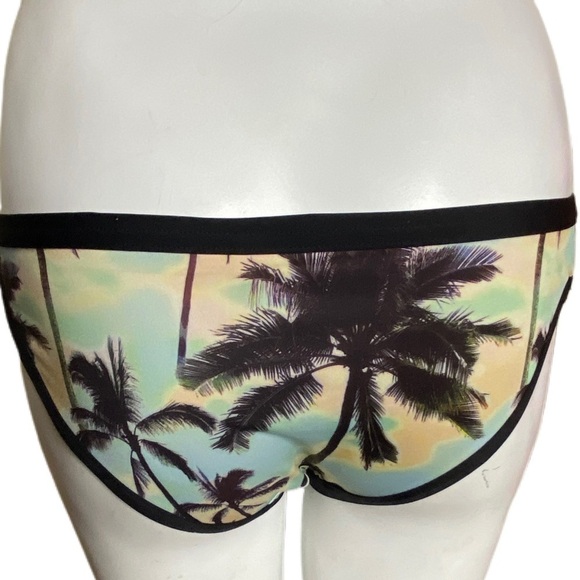 H&M Palms @ Sunset Bikini Size 6 Top & Size 8 Bottoms - Picture 5 of 10
